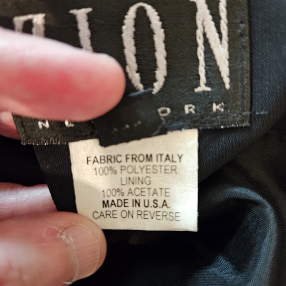 Zion New York Asymmetrical Black - Picture 6 of 7